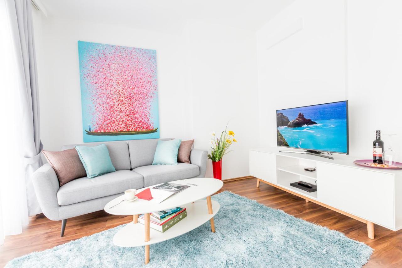 Simtown Suite Apartments Βιέννη Εξωτερικό φωτογραφία